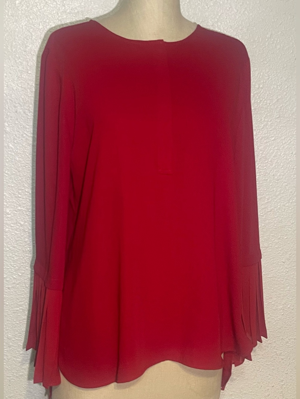 Chico’s Red Women's Bell Sleeve Blouse size large